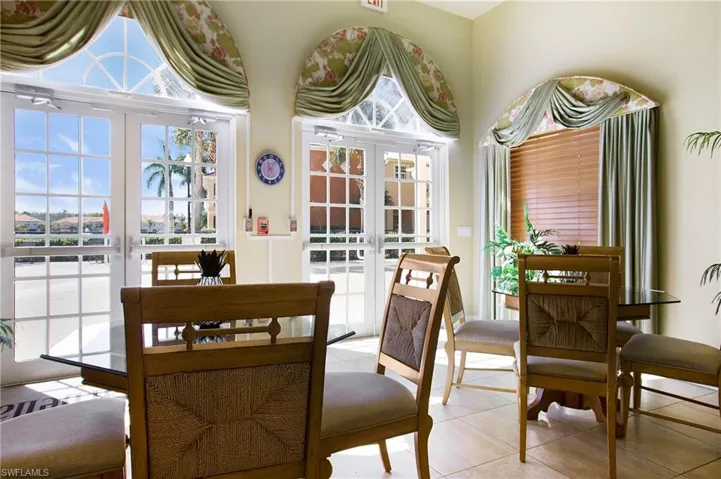 10305  Via Colomba  CIR, Fort Myers, FL 33966