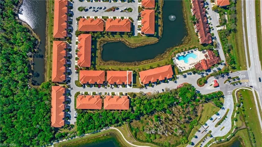 10305  Via Colomba  CIR, Fort Myers, FL 33966
