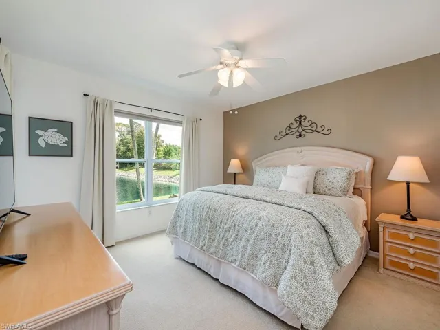 2050 W Crown Pointe  BLVD, Naples, FL 34112
