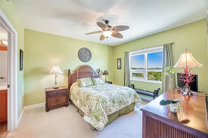 Light_filled_guest_in-suite