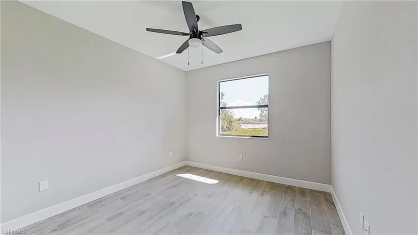 1616 Abbott Ave, Lehigh Acres Fl 33972