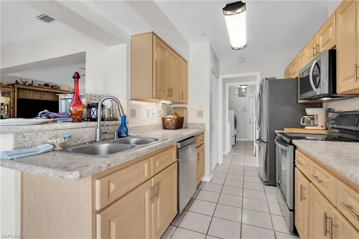 1514 Canal St, Lehigh Acres Fl 33936