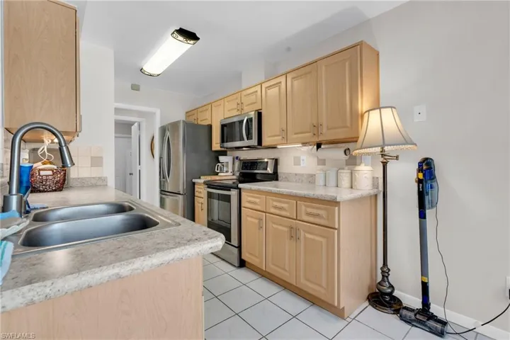 1514 Canal St, Lehigh Acres Fl 33936