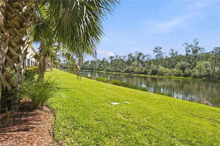10174 Via Colomba Cir, Fort Myers, Florida 33966