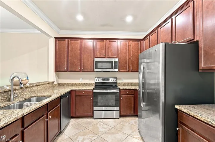 10174 Via Colomba Cir, Fort Myers, Florida 33966