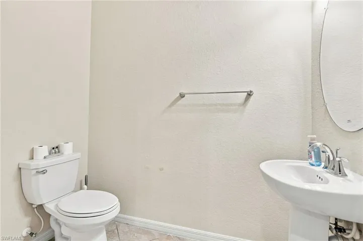 10174 Via Colomba Cir, Fort Myers, Florida 33966