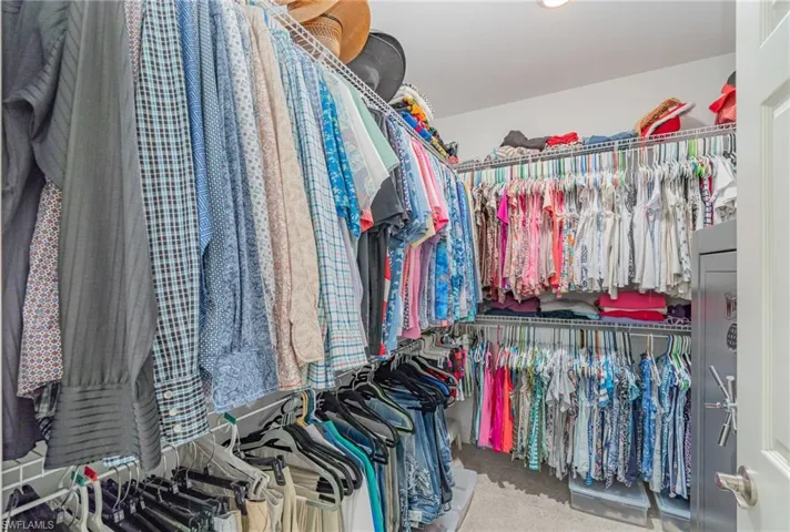 Custom closet