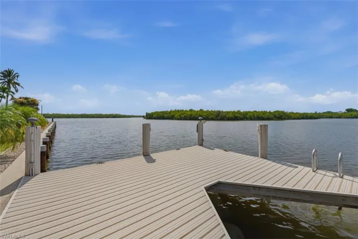 124 Stillwater Ct, Marco Island, Florida 34145