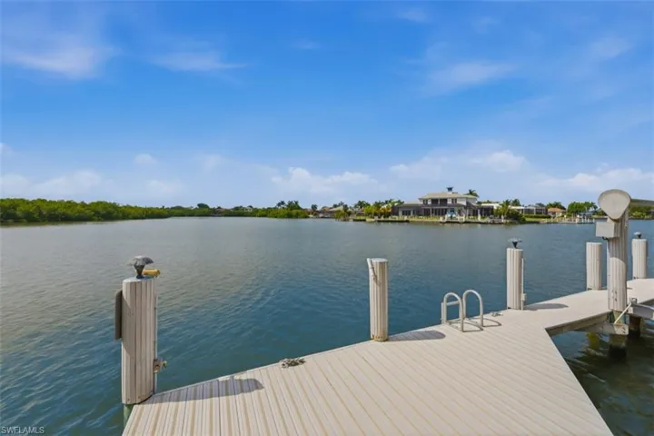 124 Stillwater Ct, Marco Island, Florida 34145