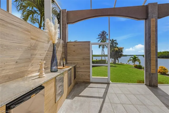 124 Stillwater Ct, Marco Island, Florida 34145