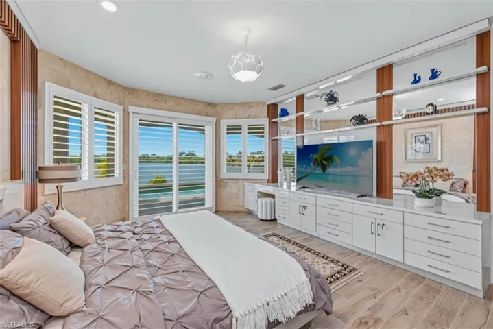 124 Stillwater Ct, Marco Island, Florida 34145