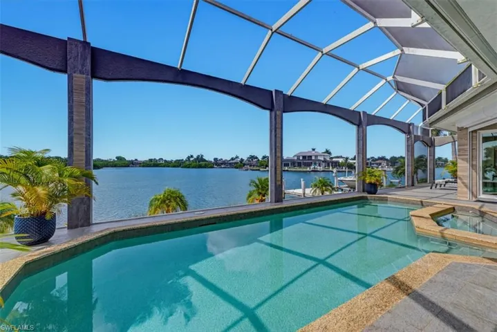 124 Stillwater Ct, Marco Island, Florida 34145