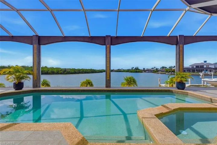 124 Stillwater Ct, Marco Island, Florida 34145