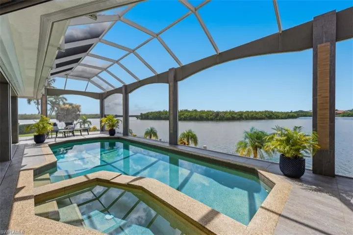 124 Stillwater Ct, Marco Island, Florida 34145