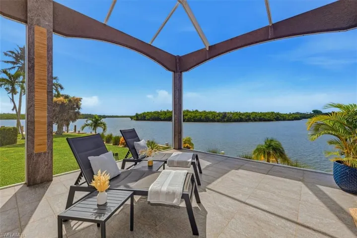 124 Stillwater Ct, Marco Island, Florida 34145