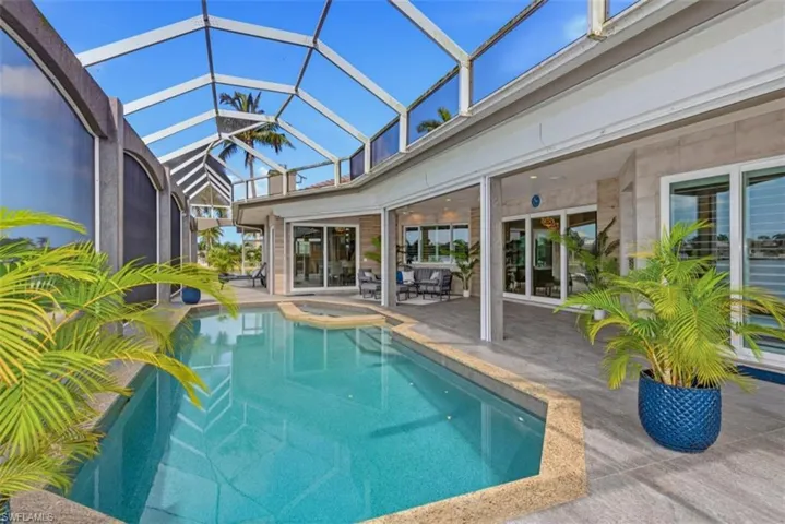 124 Stillwater Ct, Marco Island, Florida 34145