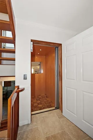 ELEVATOR serves all 3 floors