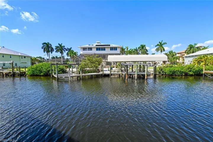 17911 Grey Heron Ct, Fort Myers Beach, Florida 33931