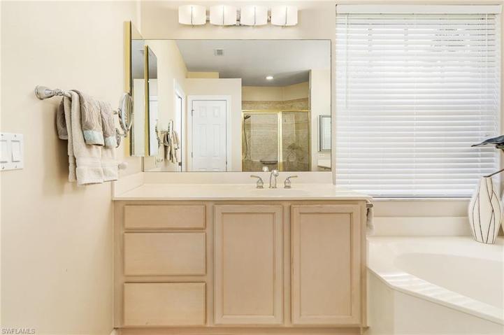 20134  Seadale  CT, Estero, FL 33928