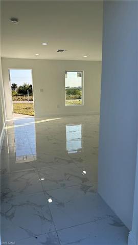 323 Poplar, LEHIGH ACRES FL 33974