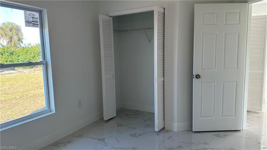 323 Poplar, LEHIGH ACRES FL 33974