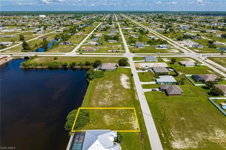 1504 Nw 8th Pl, Cape Coral Fl 33993