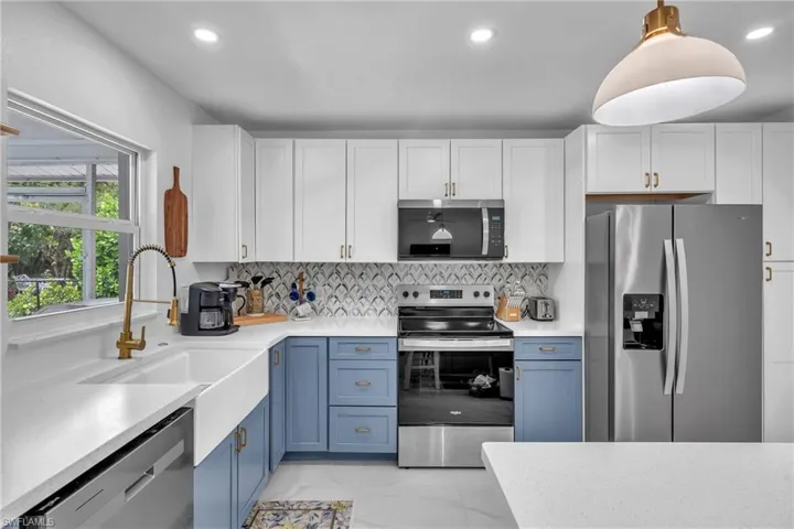3573  Bailes  ST, Bonita Springs, FL 34134