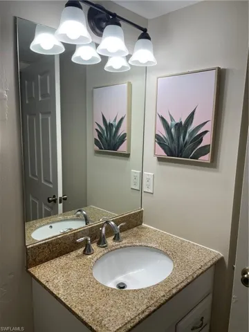 9640 Victoria Ln C-305, Naples, Florida 34109