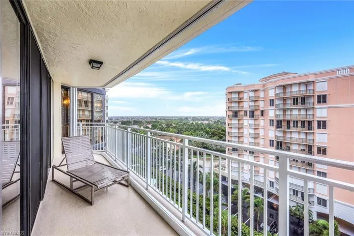 Side Balcony
