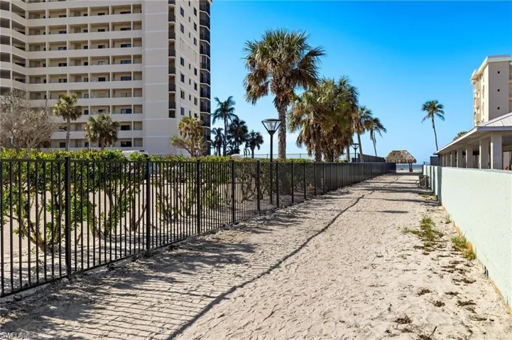 bay Beach Deeded Beach Access