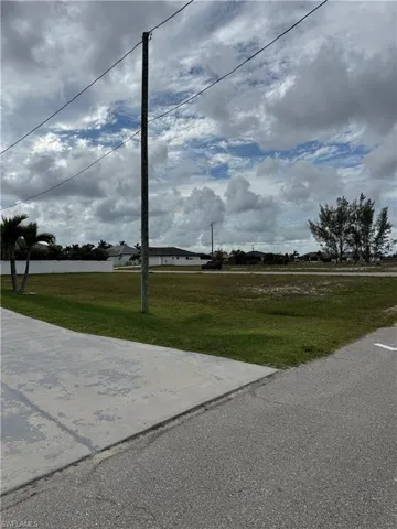 1540 Nw 41st Pl, Cape Coral, Florida 33993