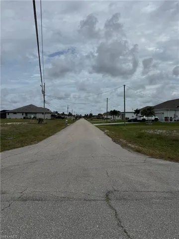 1540 Nw 41st Pl, Cape Coral, Florida 33993