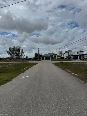 1540 Nw 41st Pl, Cape Coral, Florida 33993
