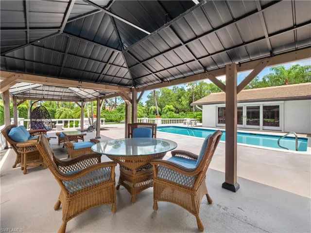 13580 Brynwood Ln, Fort Myers, Florida 33912