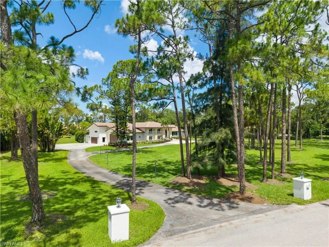 13580 Brynwood Ln, Fort Myers, Florida 33912
