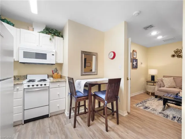 13580 Brynwood Ln, Fort Myers, Florida 33912