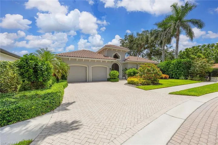 8800 Muirfield Dr.