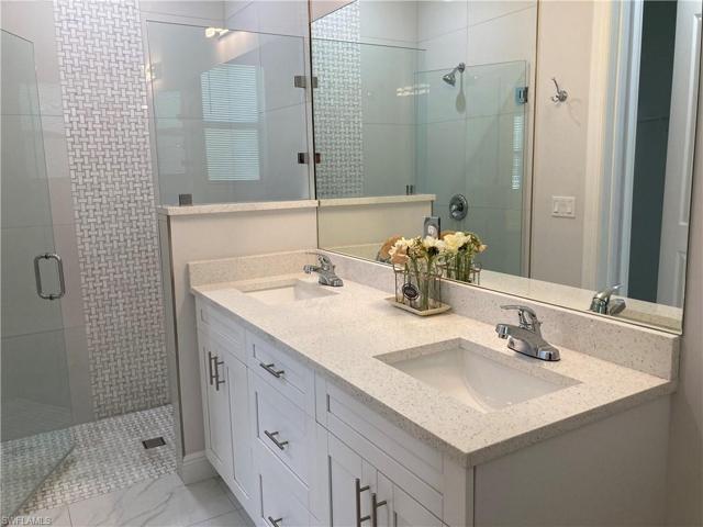 Owner's Bath