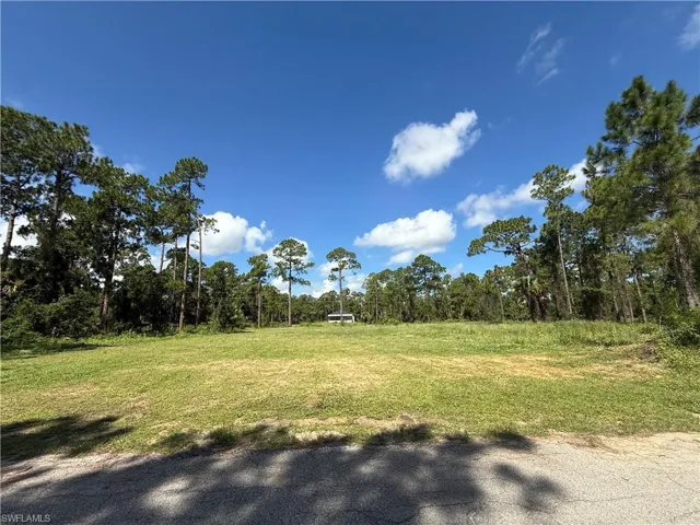 9 Hines Ave, Lehigh Acres, Florida 33936