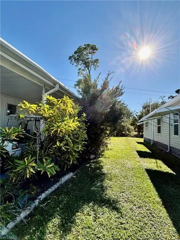 822  Hollyberry  CT, North Fort Myers, FL 33917
