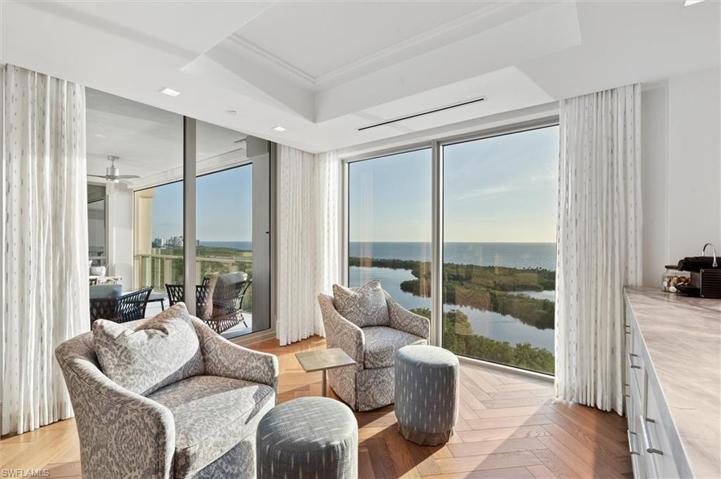 Primary sitting room
