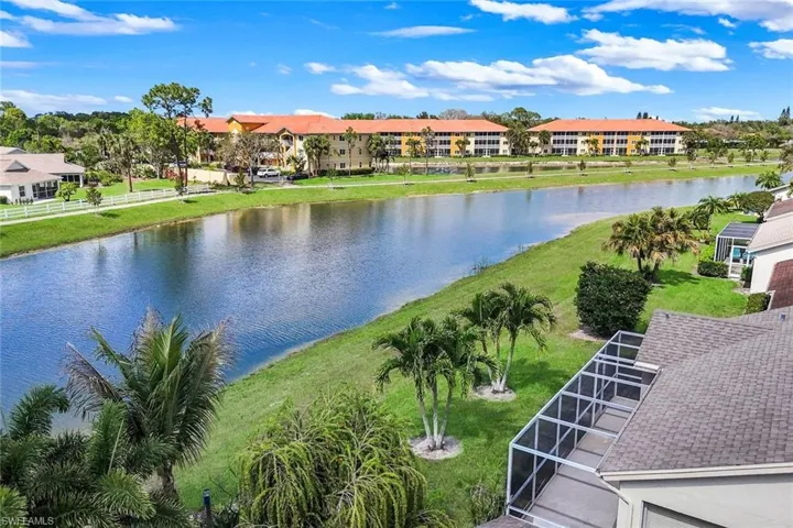 Enjoy lake views all year long!