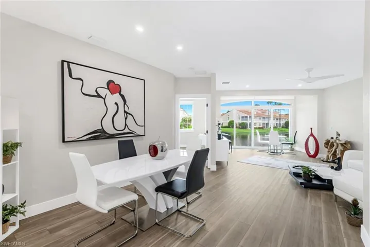Dining area connected to the kitchen and living spaces!