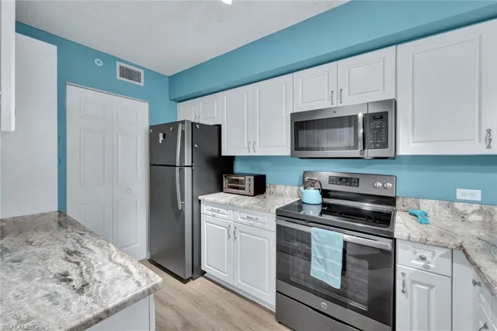 8940  Colonnades E CT, Bonita Springs, FL 34135