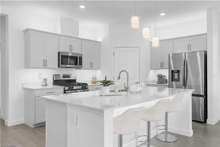14964  White Pearl  RD, Punta Gorda, FL 33982
