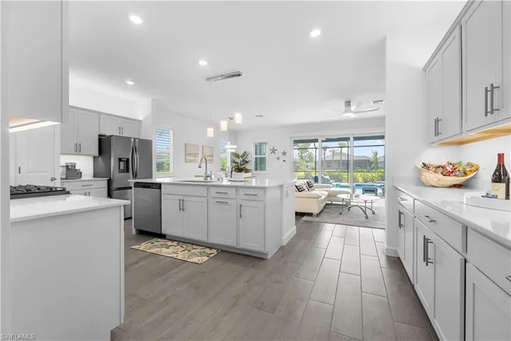 14964  White Pearl  RD, Punta Gorda, FL 33982