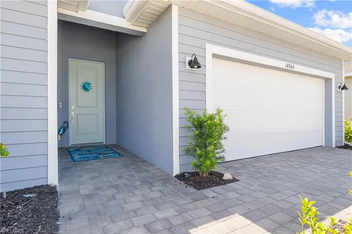 14964  White Pearl  RD, Punta Gorda, FL 33982