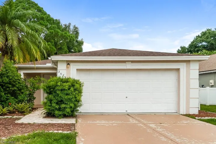 3575 Chinaberry Ln, Sarasota, Florida 34235