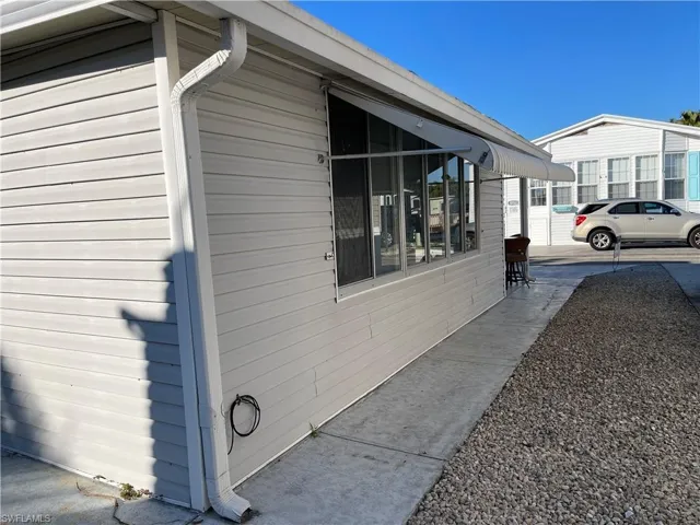 5753  Pink Panther  DR, Fort Myers, FL 33908