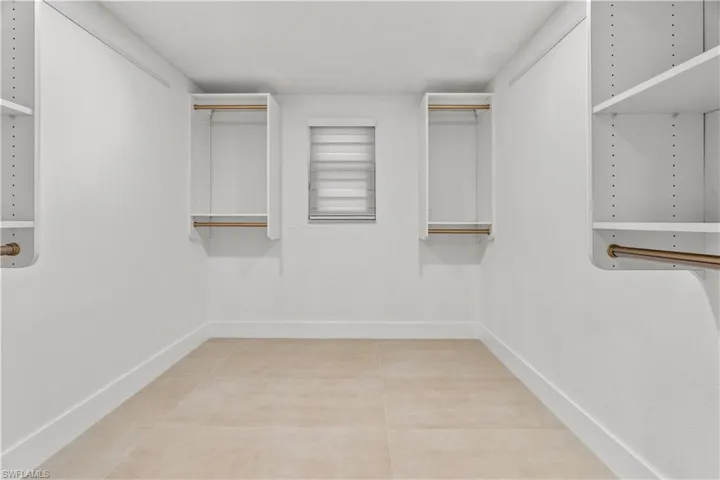 5554  Natoma  DR, Fort Myers, FL 33919